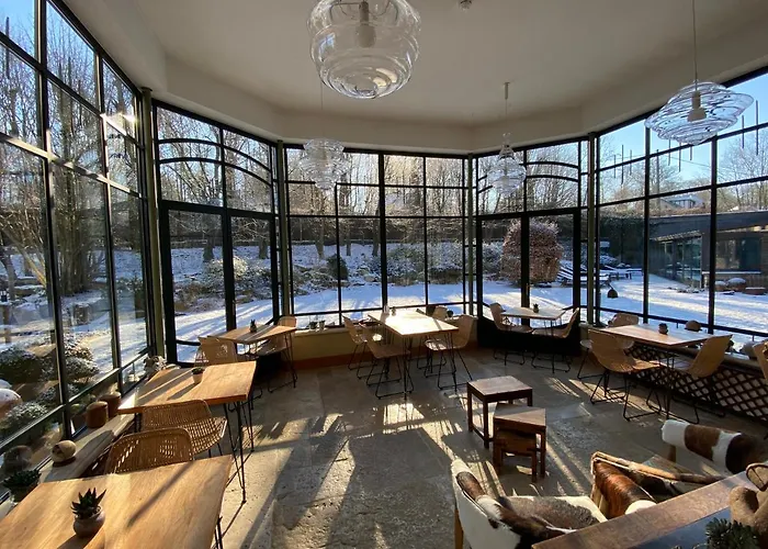 לינה וארוחת בוקר La D'olne